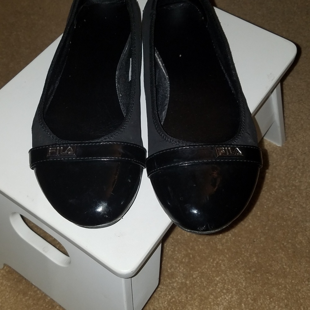 Ballet flats